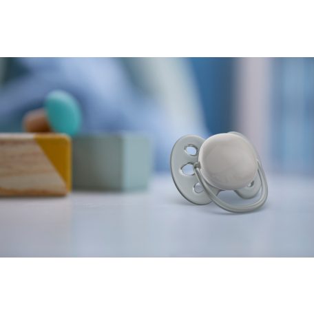 Philips AVENT SCF091/17 Ultra soft Premium Játszócumi 6-18hó neutral fiús, 2 db