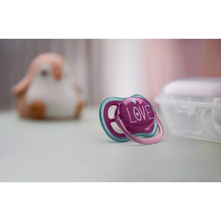 Philips AVENT SCF349/22 Ultra air játszócumi 18hó + lányos mintás, 2 db