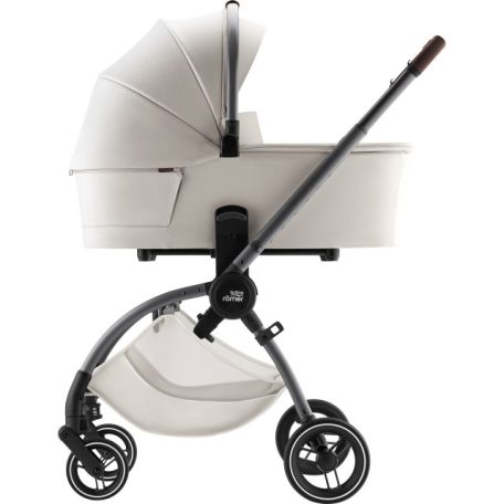 Britax Römer Rio Lux babakocsi szett (Rio babakocsi + mózeskosár) ajándék Baby-Safe Core hordozó + bázis -Soft Taupe