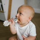 BabyOno csörgő rágóka fogzáshoz 3hó+ (1591)