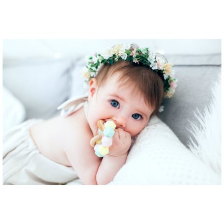 Mimijo Szilikon rágóka és csörgő 2 in 1 - Linda 