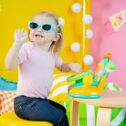 BRIGHT STARTS Zenélő kormánykerék játék t Lights & Colors Driver™ 6hó+