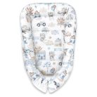 Baby Shop babafészek 55x75 cm - Kék repülő maci