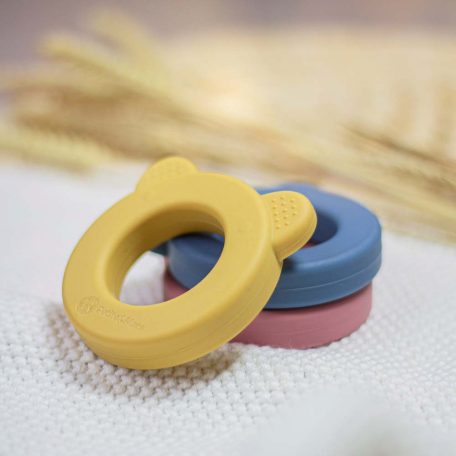 P&M Beary Szilikon rágóka csörgővel Dusty Rose 0m+