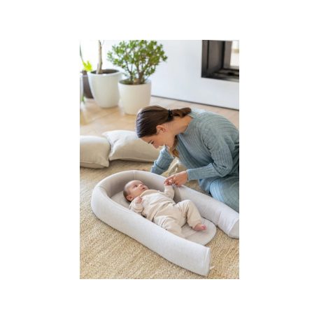 Inglesina Babafészek Welcome Pod - Delicat Pink