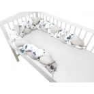 Baby Shop prémium fonott fejvédő kiságyba 250cm - kék dinó 