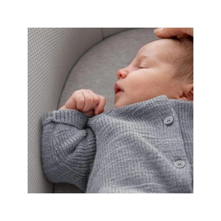 Inglesina Babafészek Welcome Pod - Harmony Grey