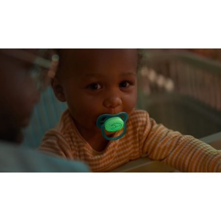 Philips AVENT SCF376/23  Ultra air Nighttime játszócumi 18+ hó  - neutral